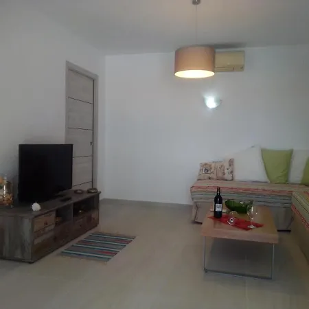 Elvira Casa de Férias *